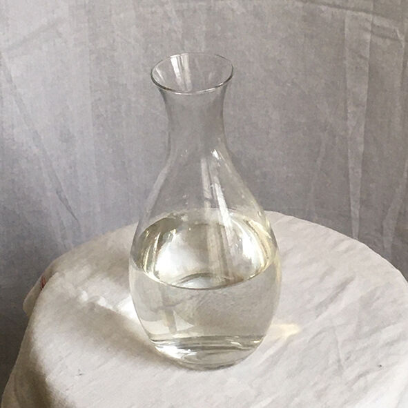 water carafe, wine carafe