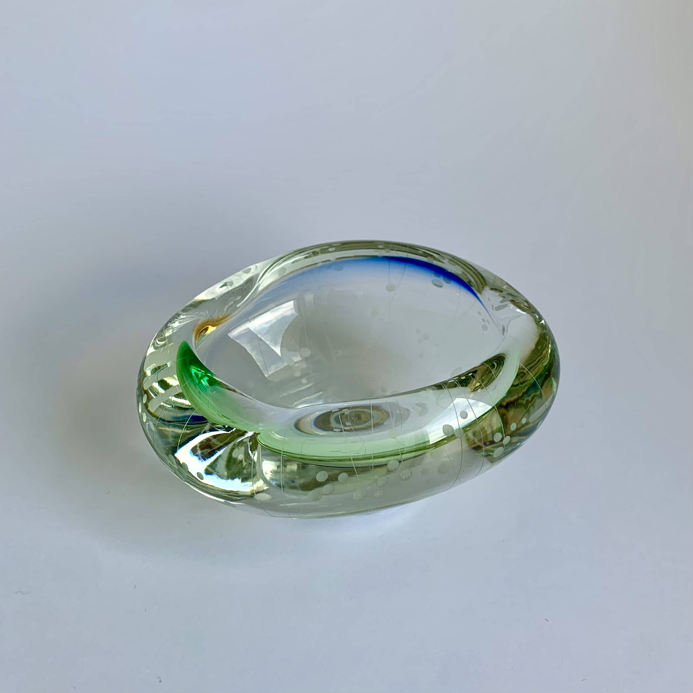 Cendrier du milieu du siècle par Josef Hospodka pour Chribska, années 1960.