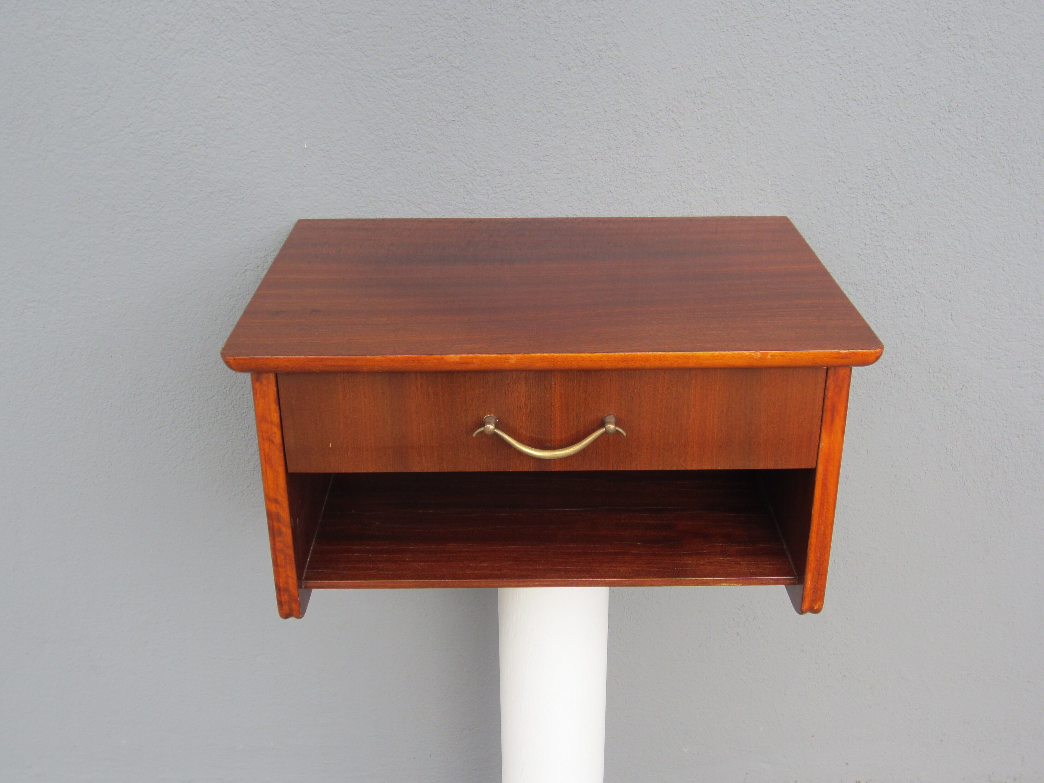 Tablette murale scandinave