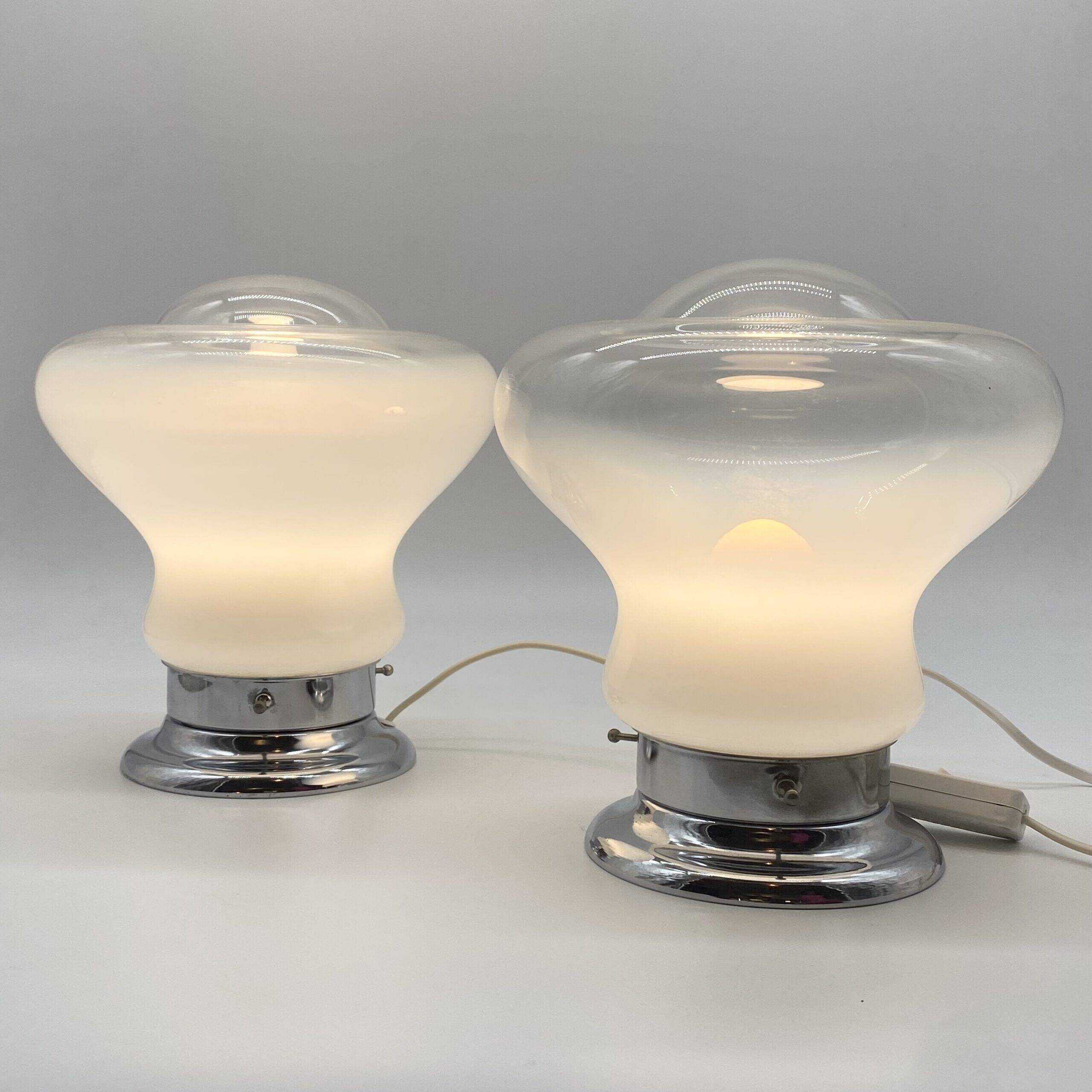 Pair of "Sfumato" Space Age lamps – 1970s