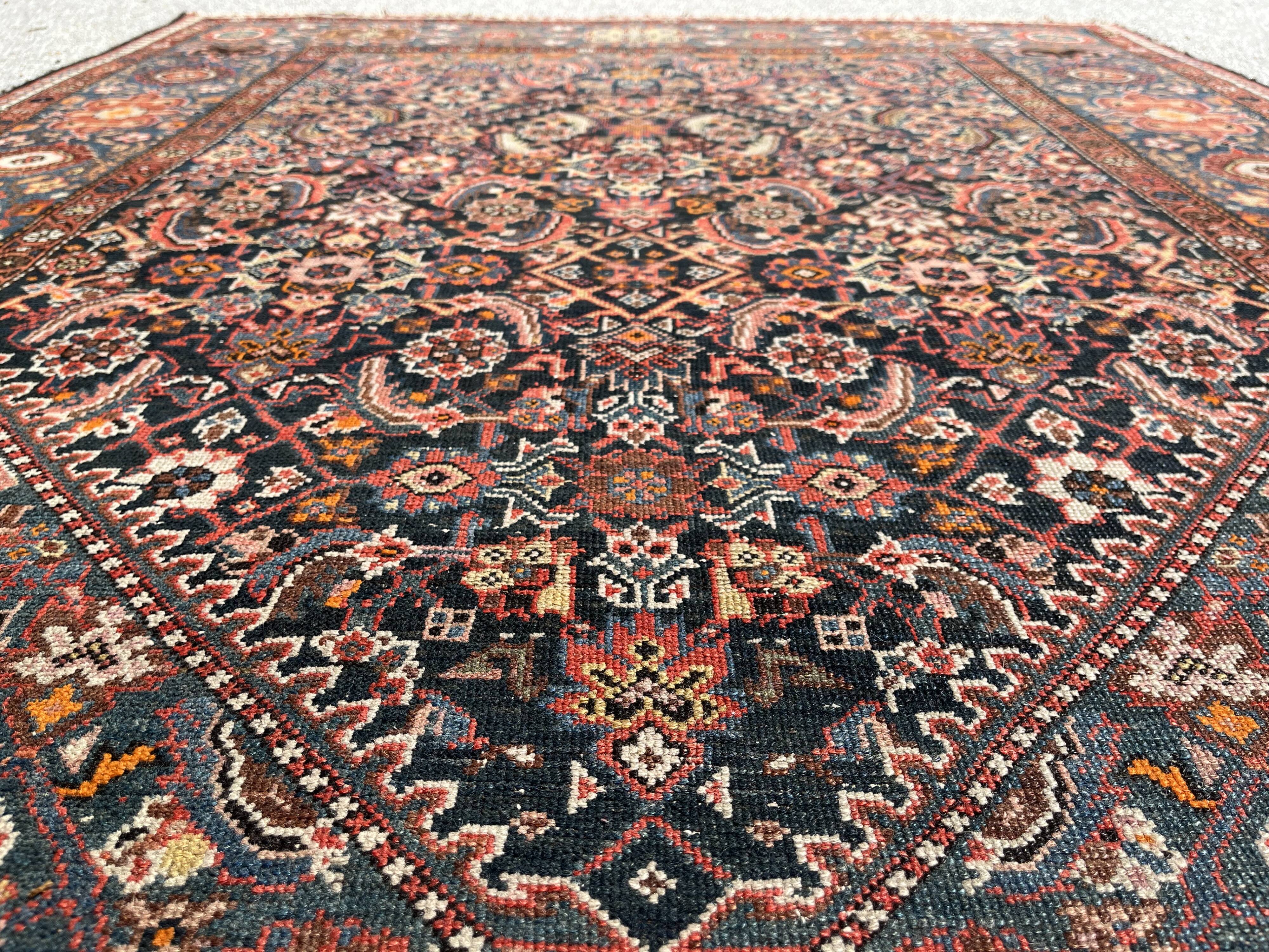Antique Persian carpet Bakhtiari