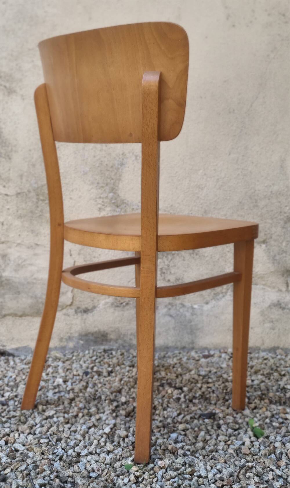 Lot de 6 chaises de bistrot Thonet, Tchekoslovaquie, vintage.