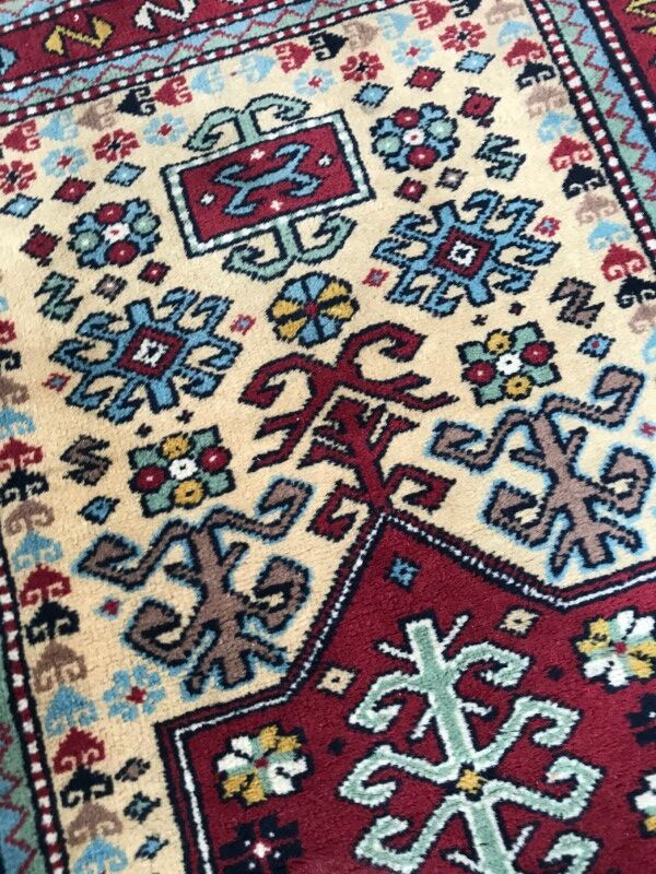 Carpet vintage caucasian chirwan done hand 75 x 120 cm
