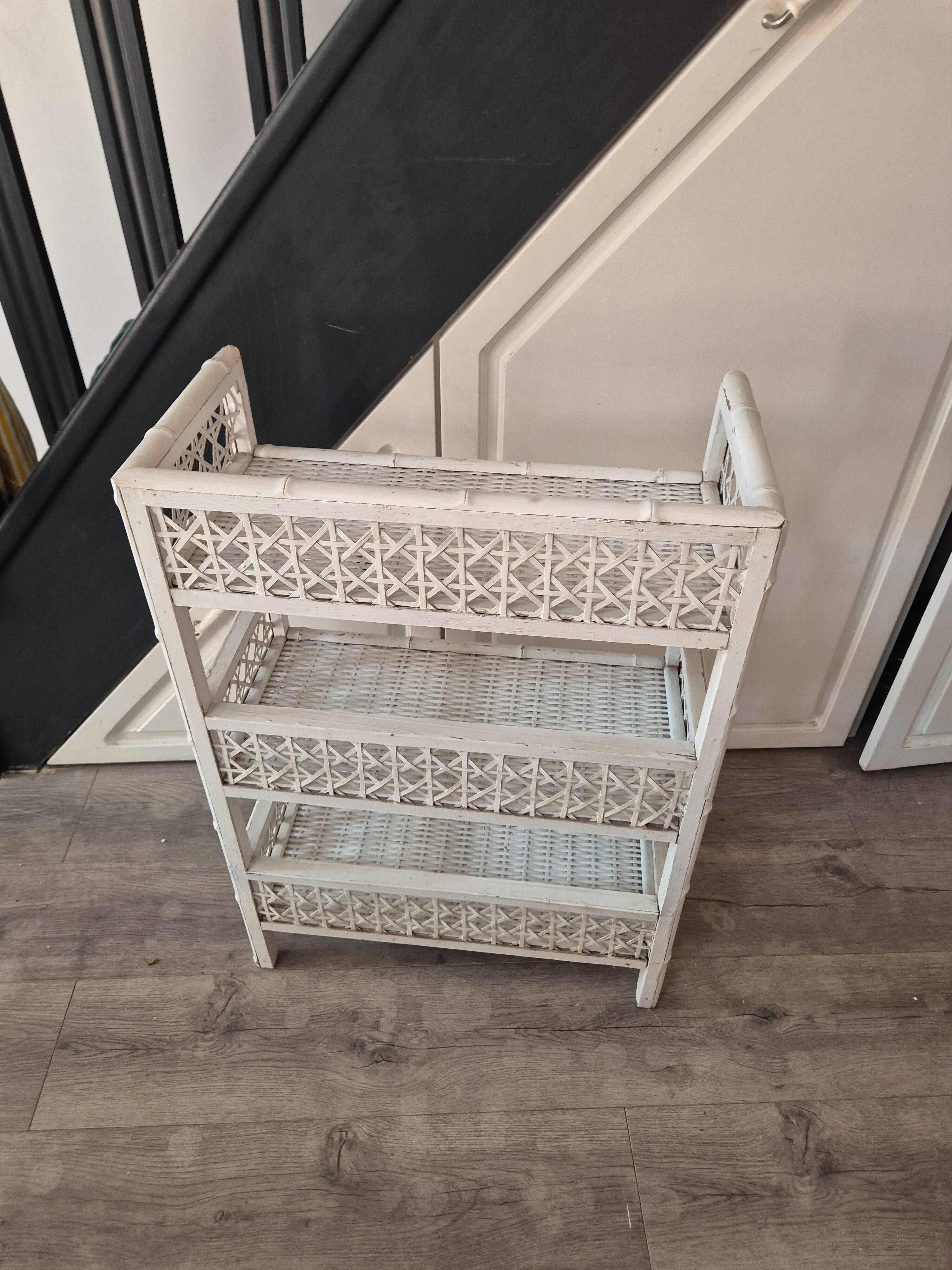 meuble de rangement etagere en rotin osier vintage blanc