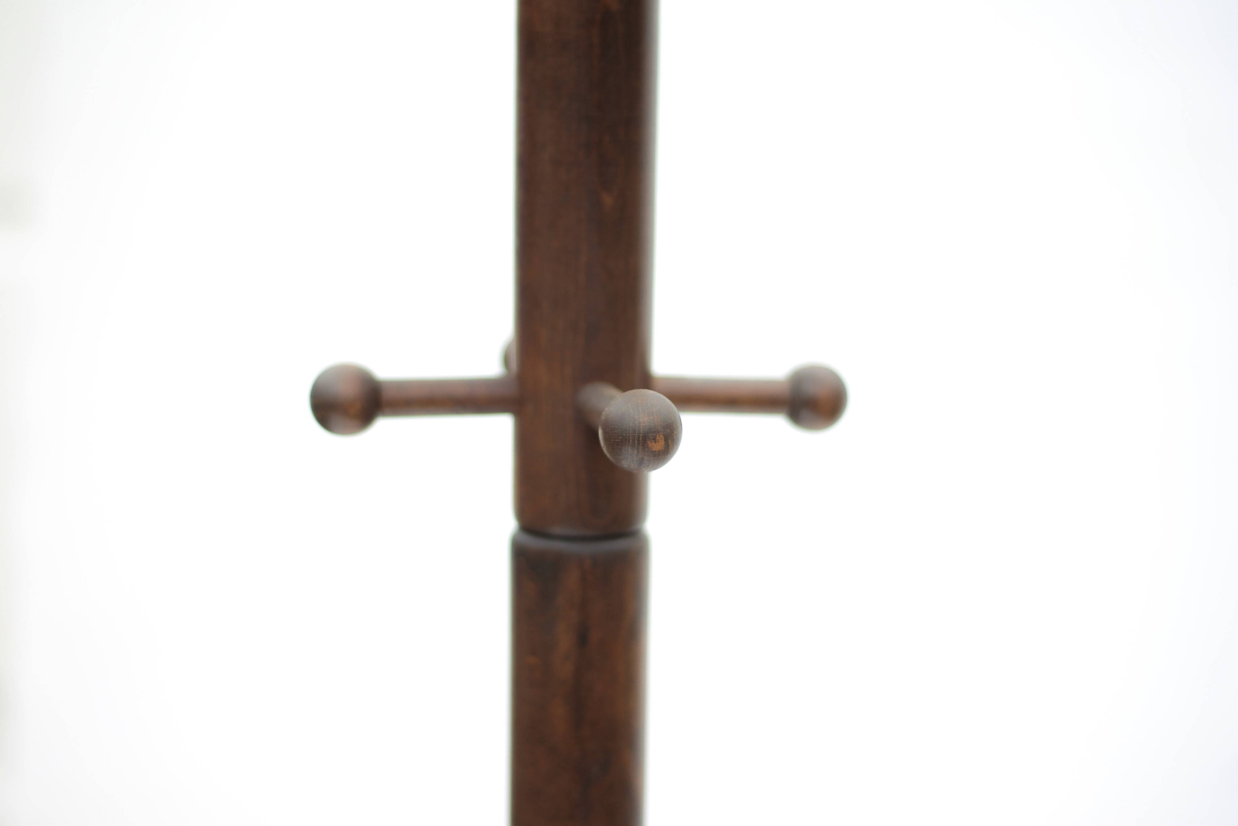 Porte-manteau sur pied en bois de style scandinave, vestiaire,hall d'entrée
