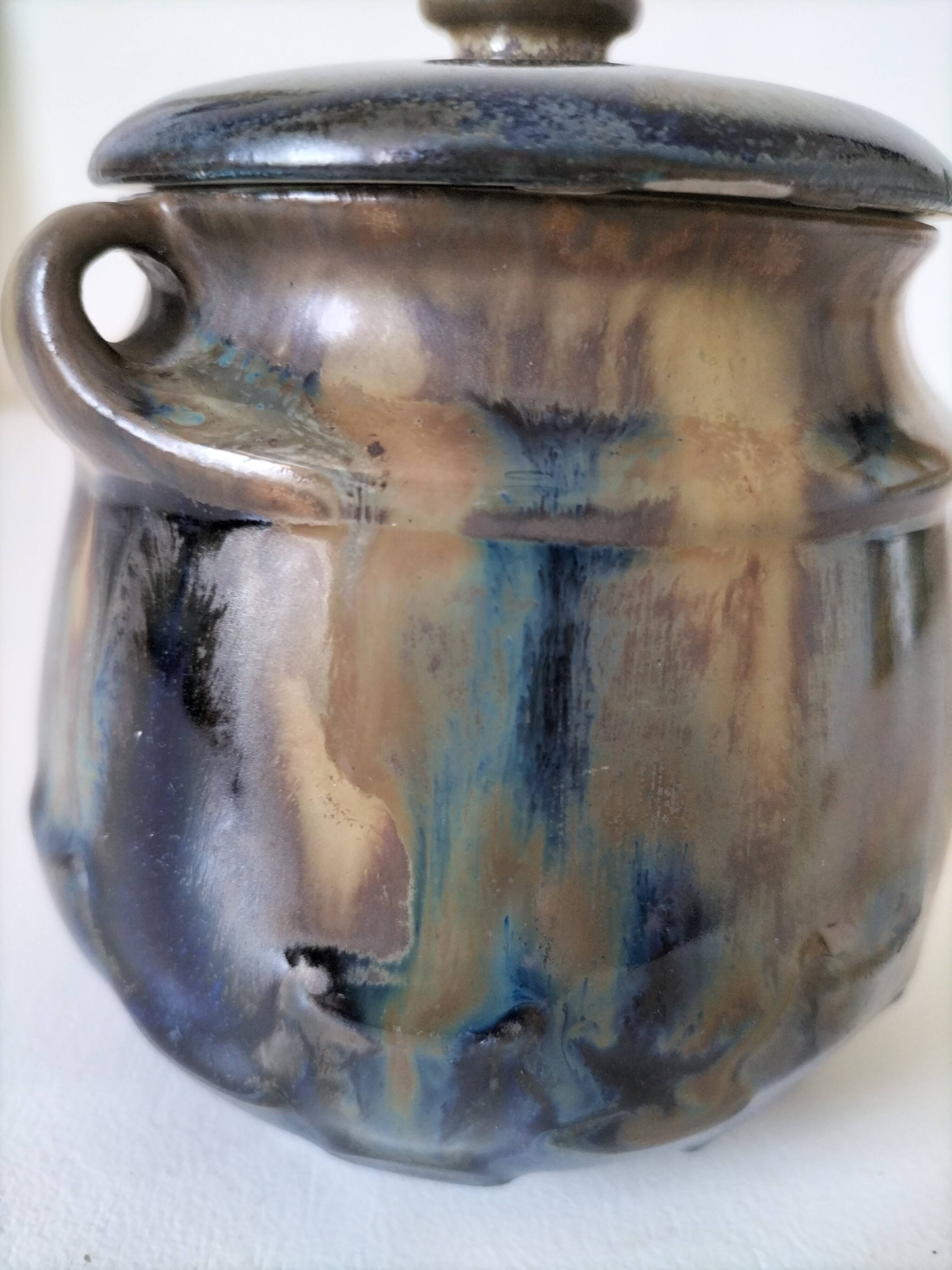 Sucrier en grès flammé Denbac signé – reflets bleu nuit et bronze
