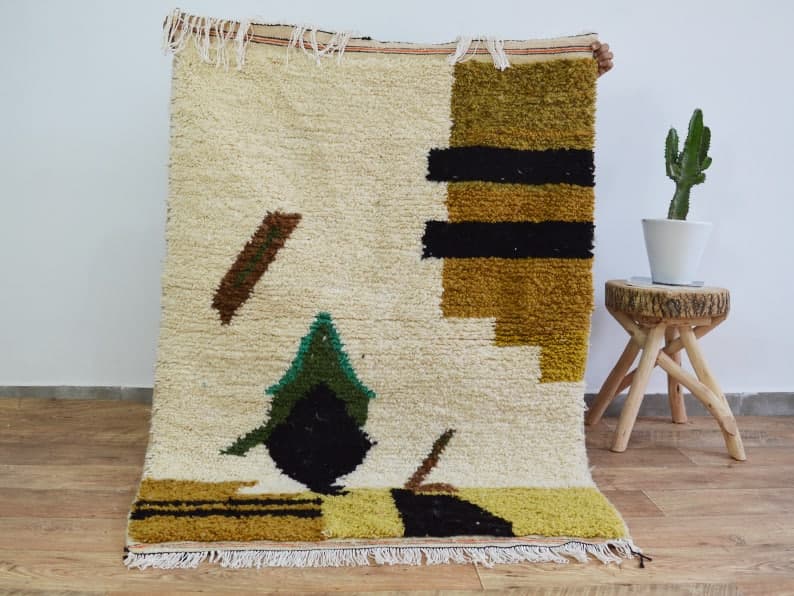 Moroccan carpet 146x110cm