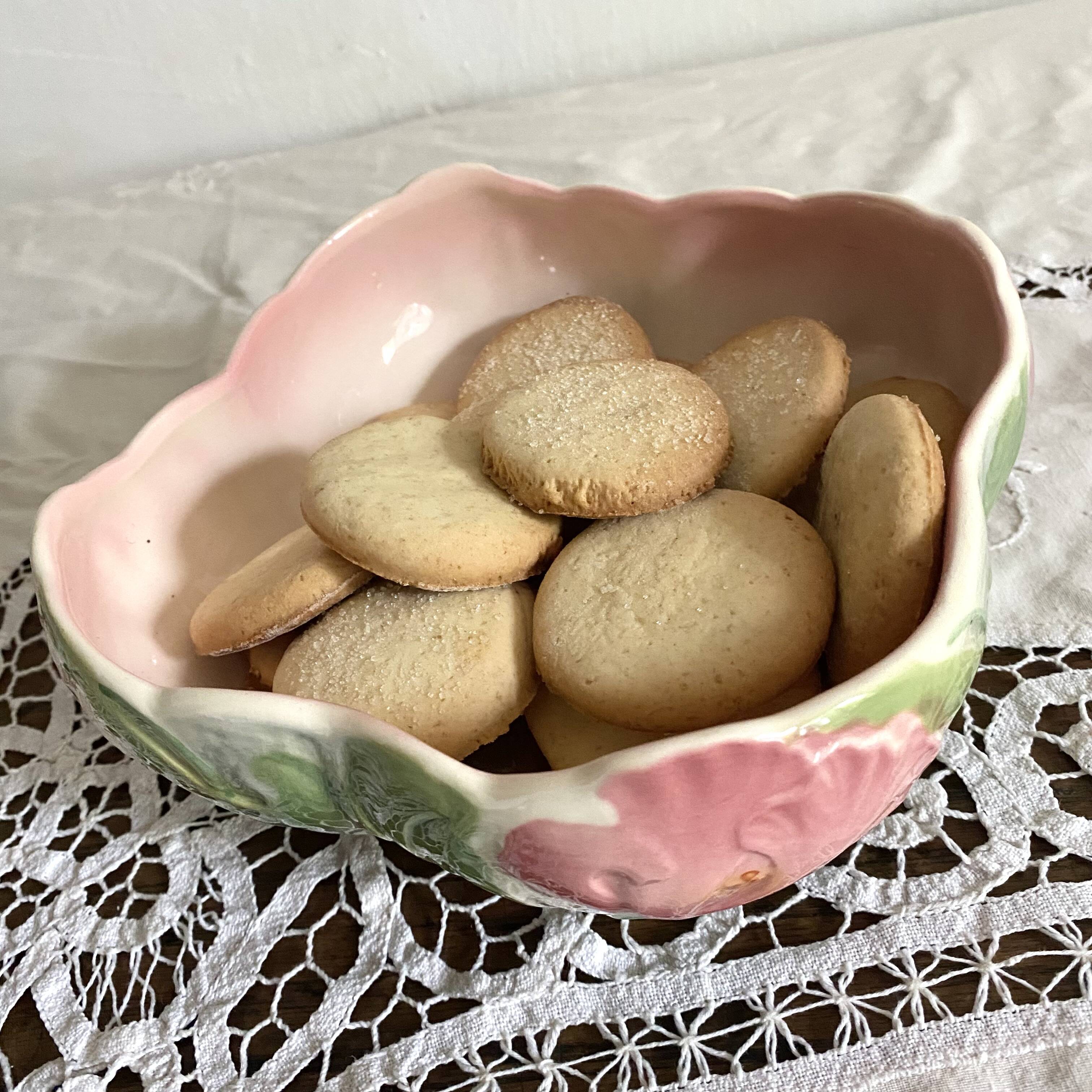 St Clément France Art Nouveau slip dish