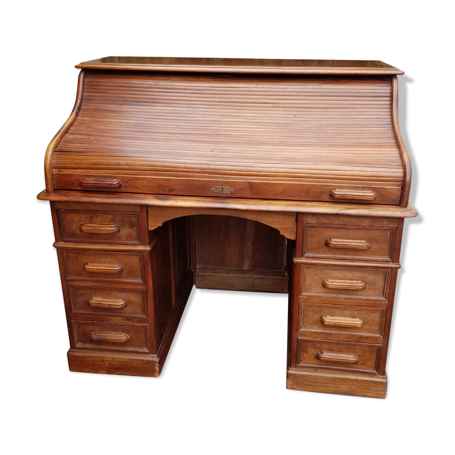 American desk in Walnut