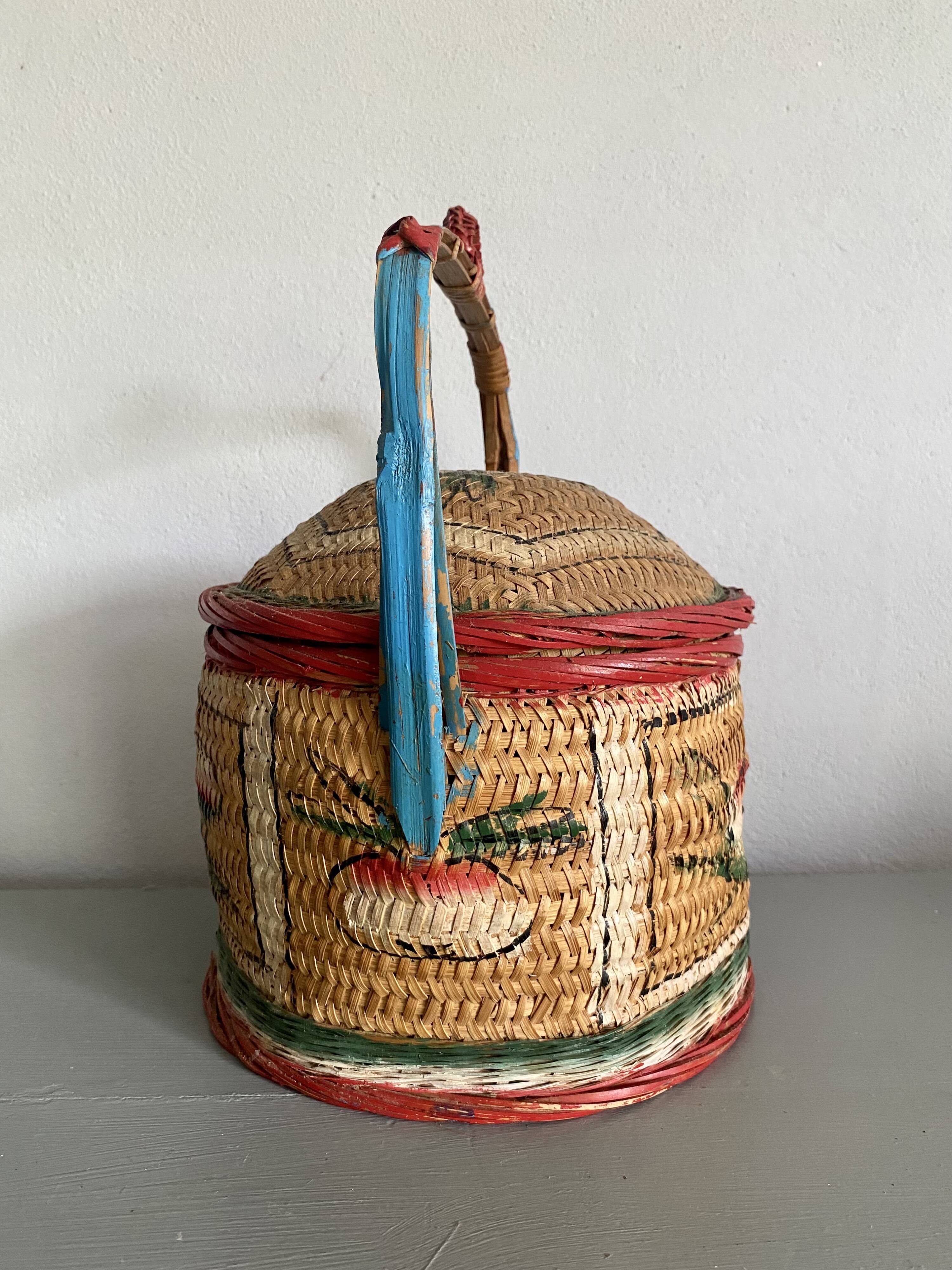 Straw basket, painted decoration, Indonesia
