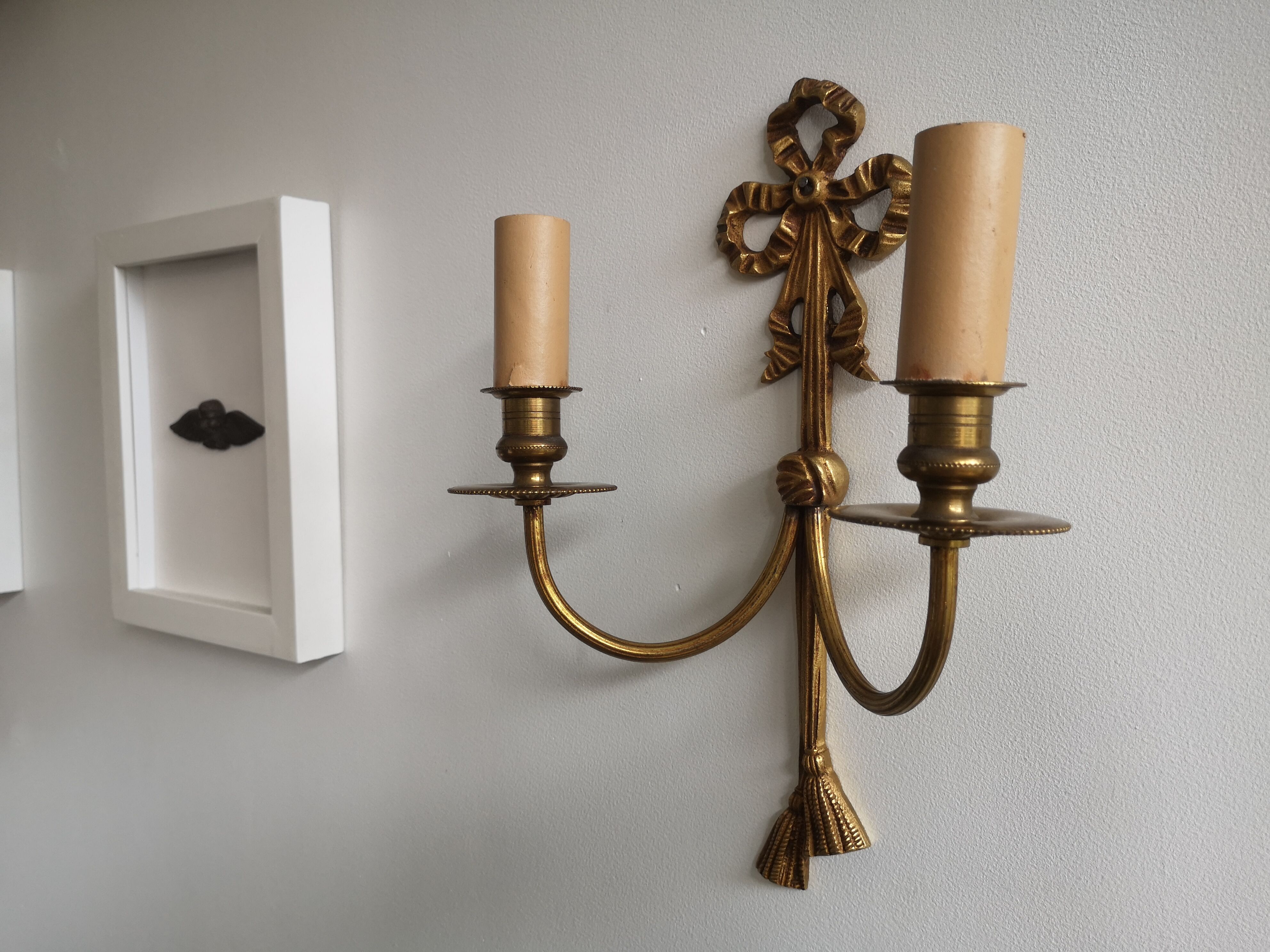 Wall apply in gilded brass