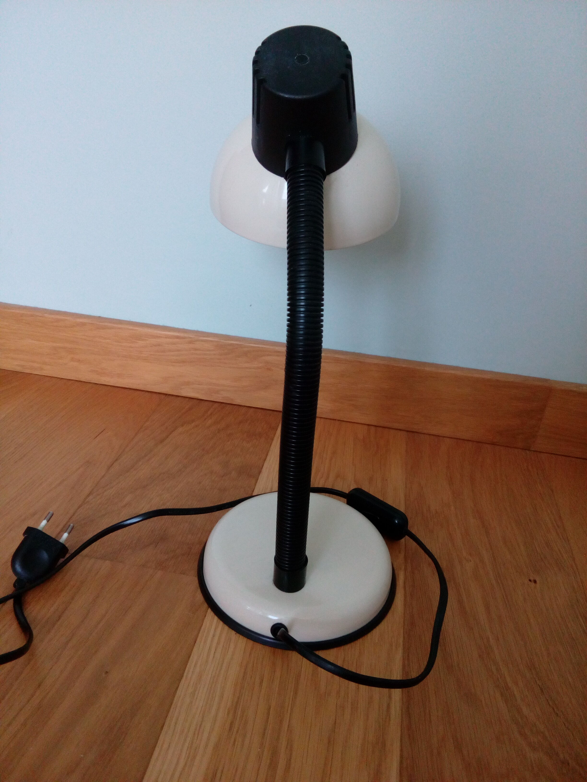 Italian flexible desk lamp Brama model canegrate