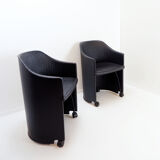 Pair of Artona armchairs in black leather by Afra and Tobia Scarpa for Maxalto