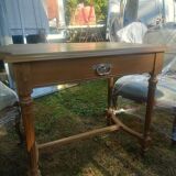 Louis 16 desk