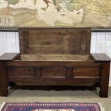 Oak and chestnut storage bench from the late 19th century
