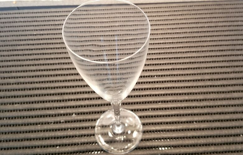 Service de verres en cristal Baccarat modèle Dom Pérignon