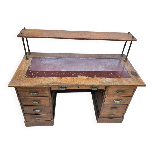 Bureau en chêne victorien / Poignée de tiroir ou de poubelle par P. & F. Corbin / 1895