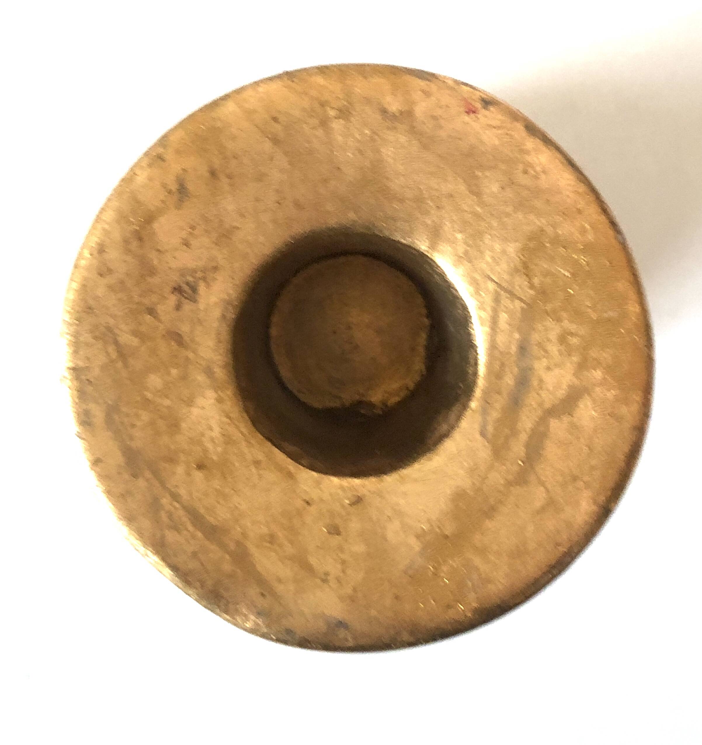 Candle holder