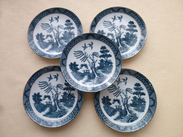Set de 5 assiettes à dessert en porcelaine Décor " A la pagode"