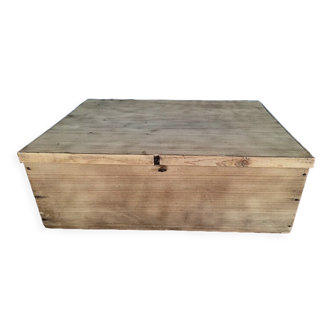 Trunk suitcase box solid wood