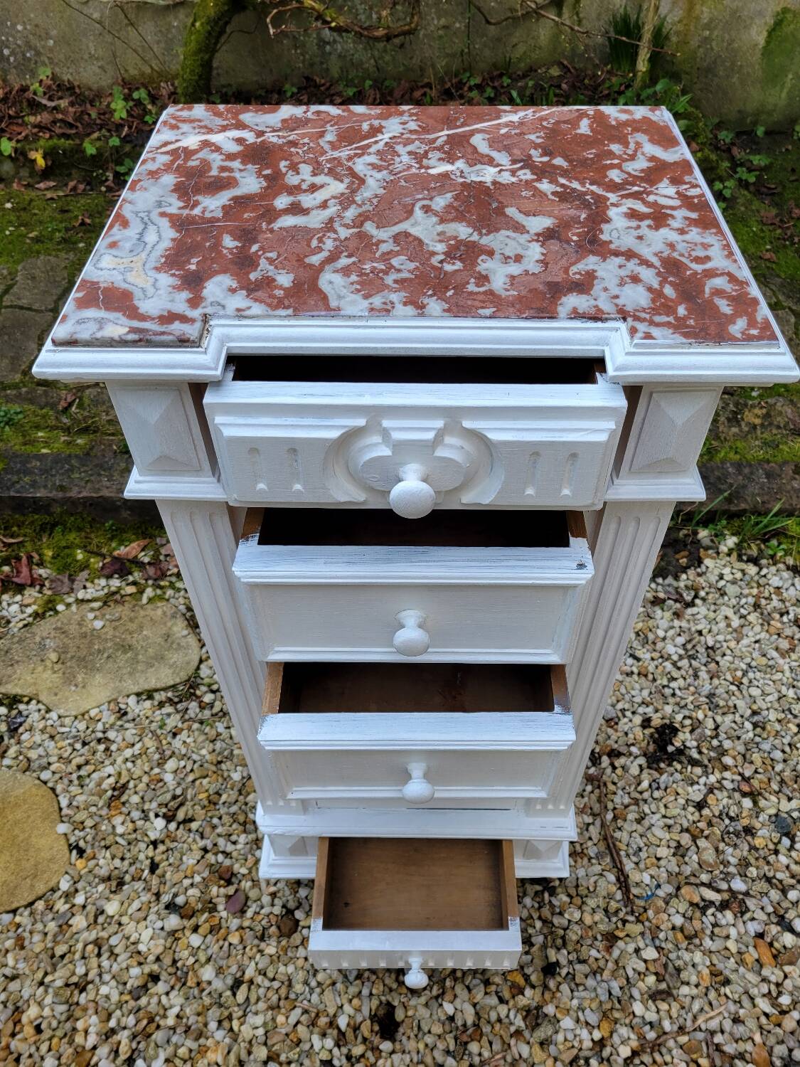 5-drawer chest of drawers