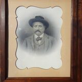 Framed portraits from 1911, 53/63 cm, both