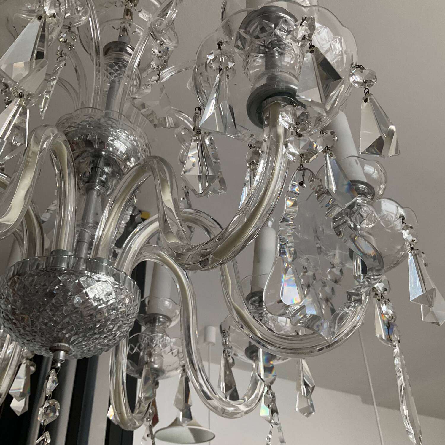 Ancien Lustre en cristal de Bohème 8 bras