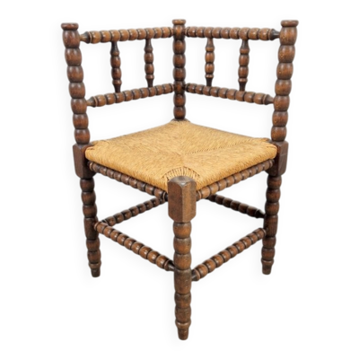 Chaise d'angle bobine de style arts et métiers moderne du milieu du siècle en chêne avec assise en paille, années 1950.