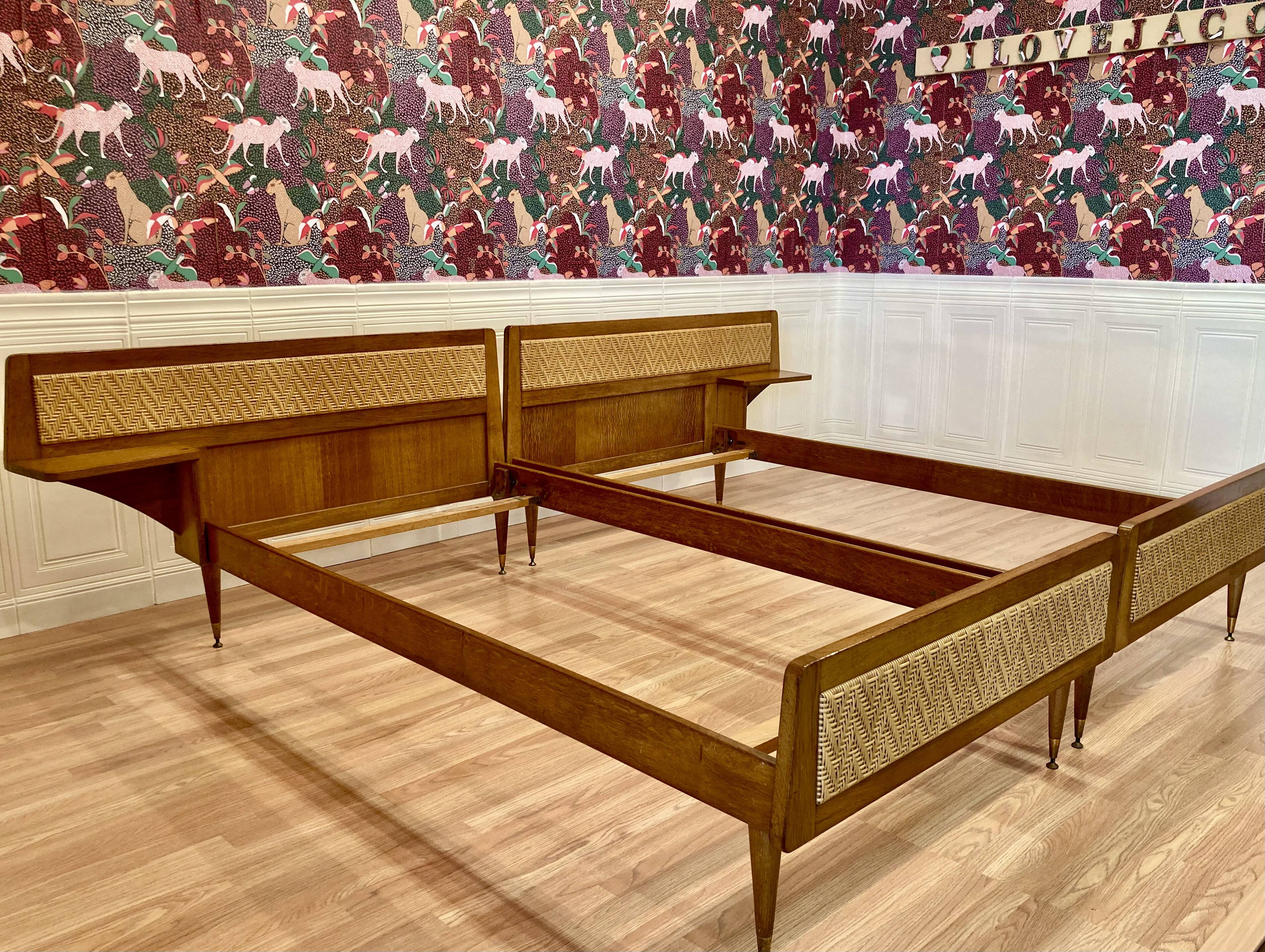 Paire de lits rotin design 1950