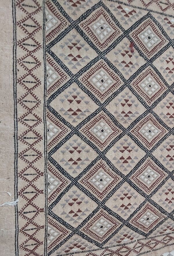 Tapis ethnique traditionnel beige à motifs multicolores 110x190cm