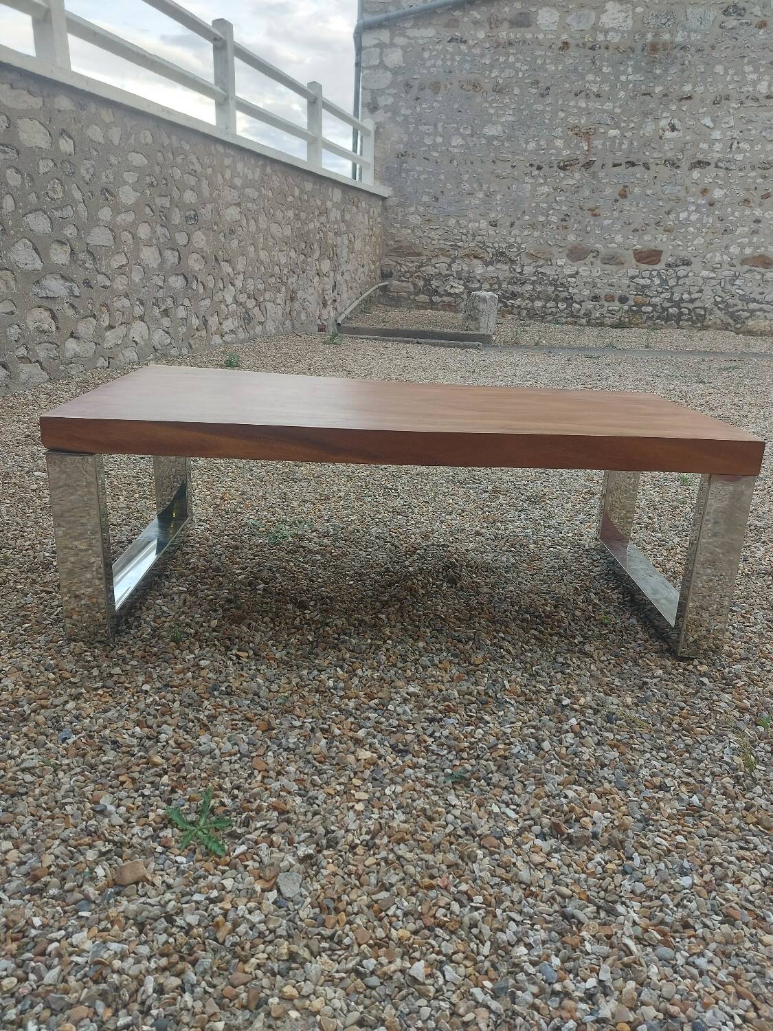 Elm tray table with chrome base