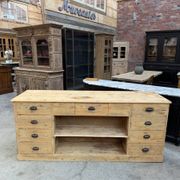 Trading counter early 20th century