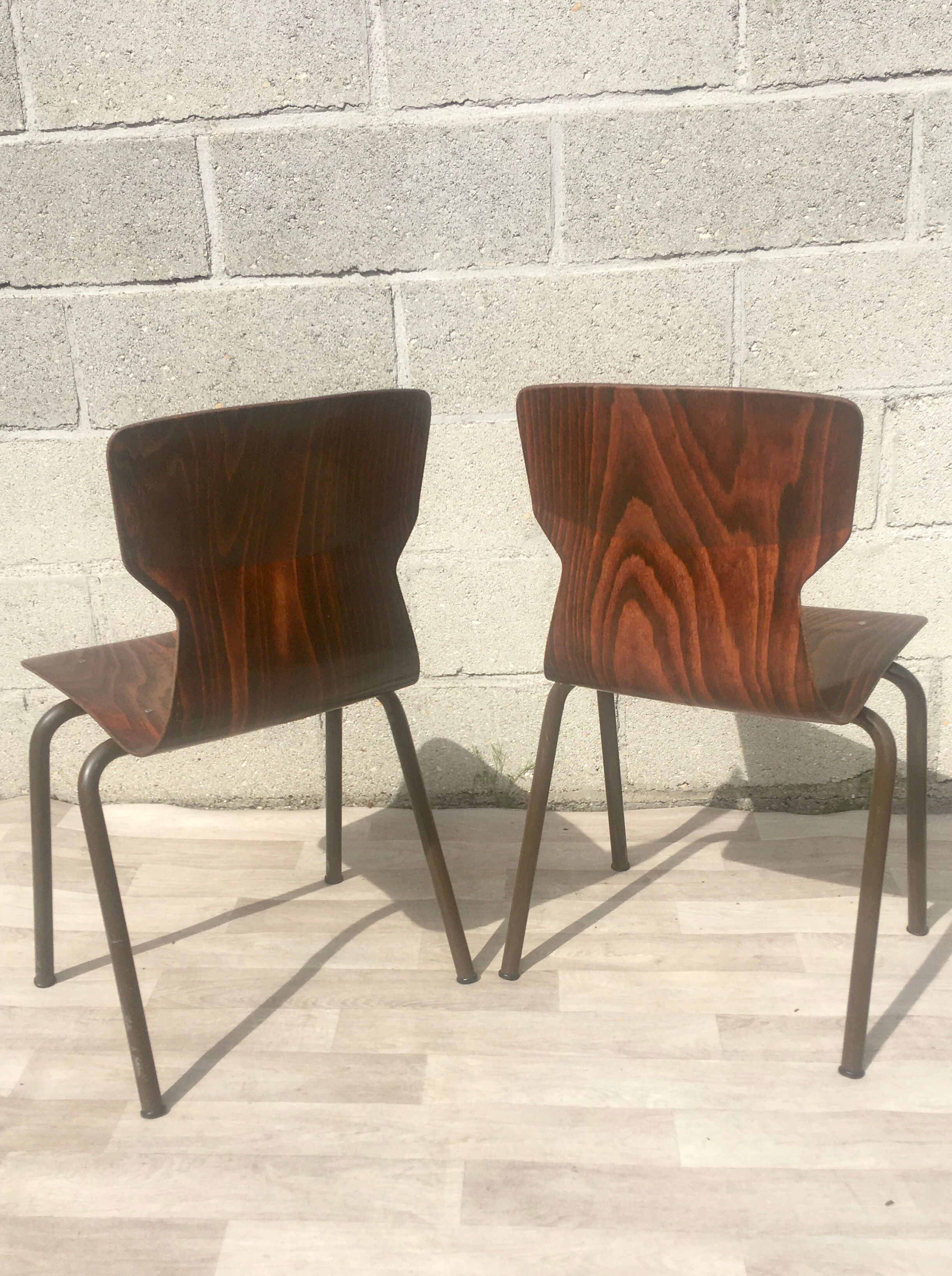 Set of 2 design and vintage chairs Eromes 60s