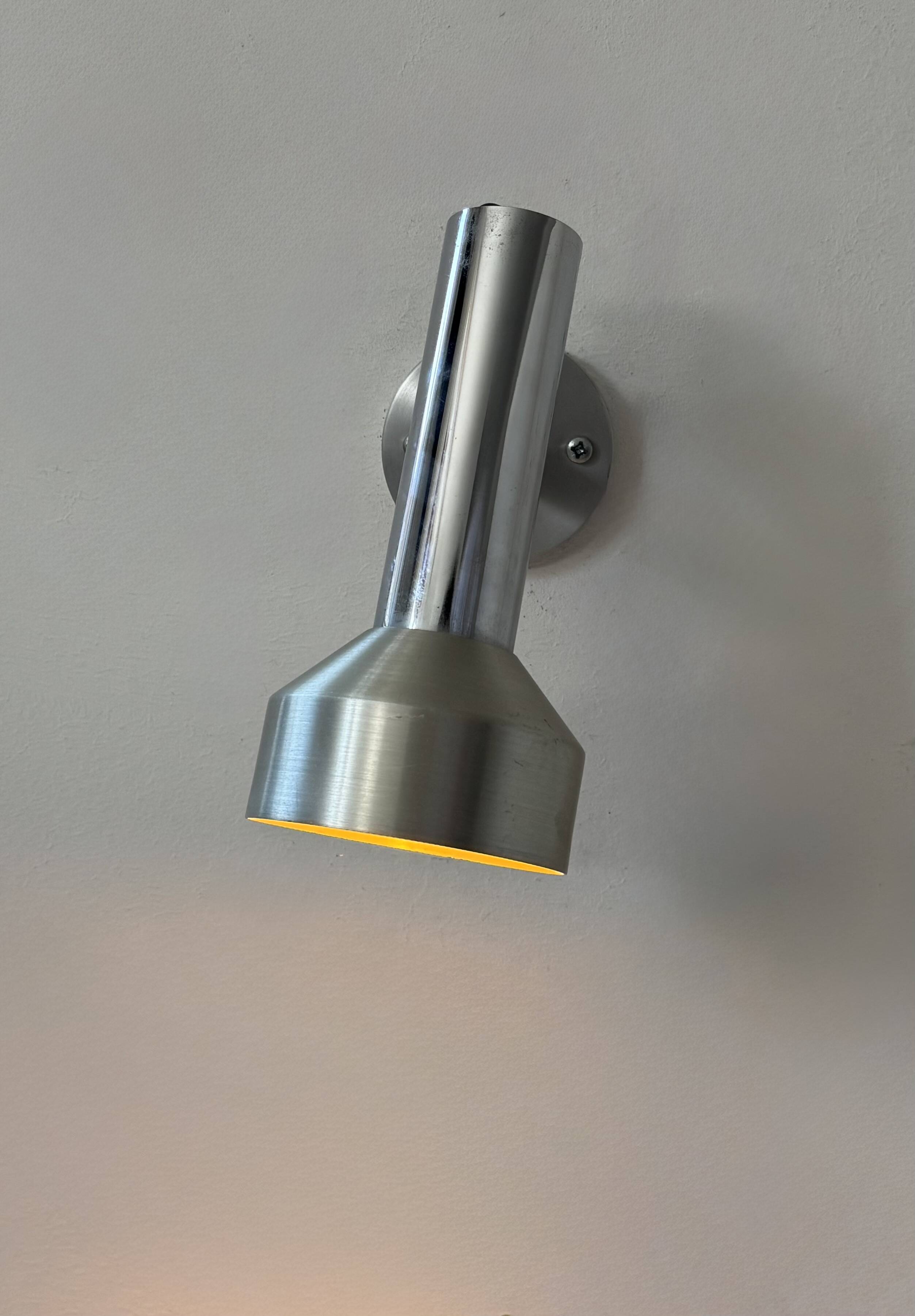 Applique vintage orientable, chrome et métal brossé, France, 1970