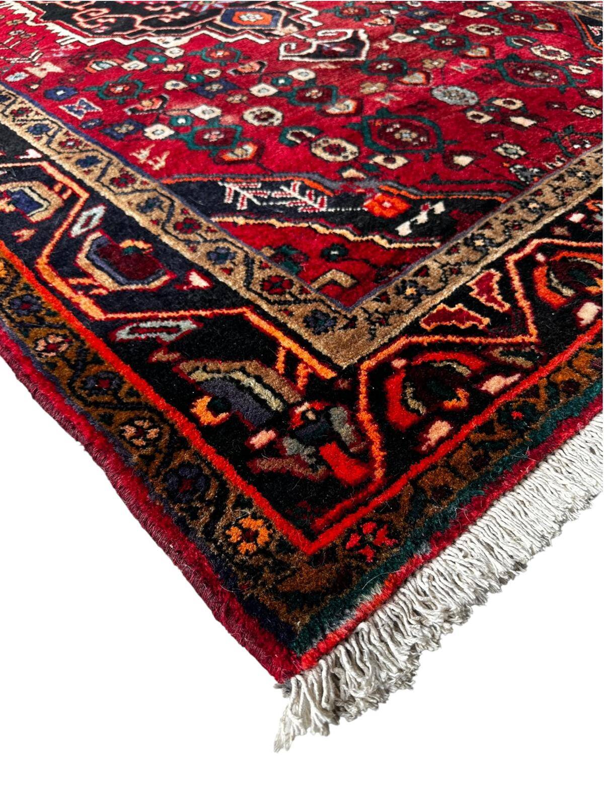 Handmade Hamadan rug 125cm x 210cm