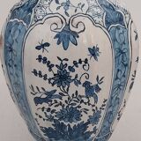 Delft vase signed from the nineteenth