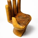 Sculptural armchair in solid wood – Hand shape