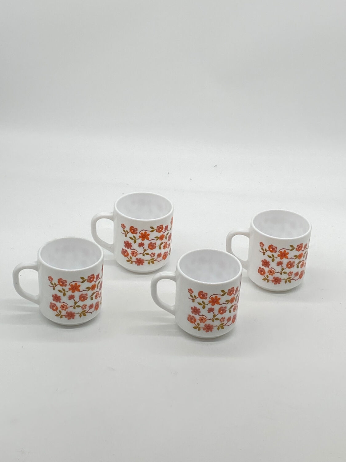 Quatuor de mugs, arcopal france, scania, vintage , fleurs orange