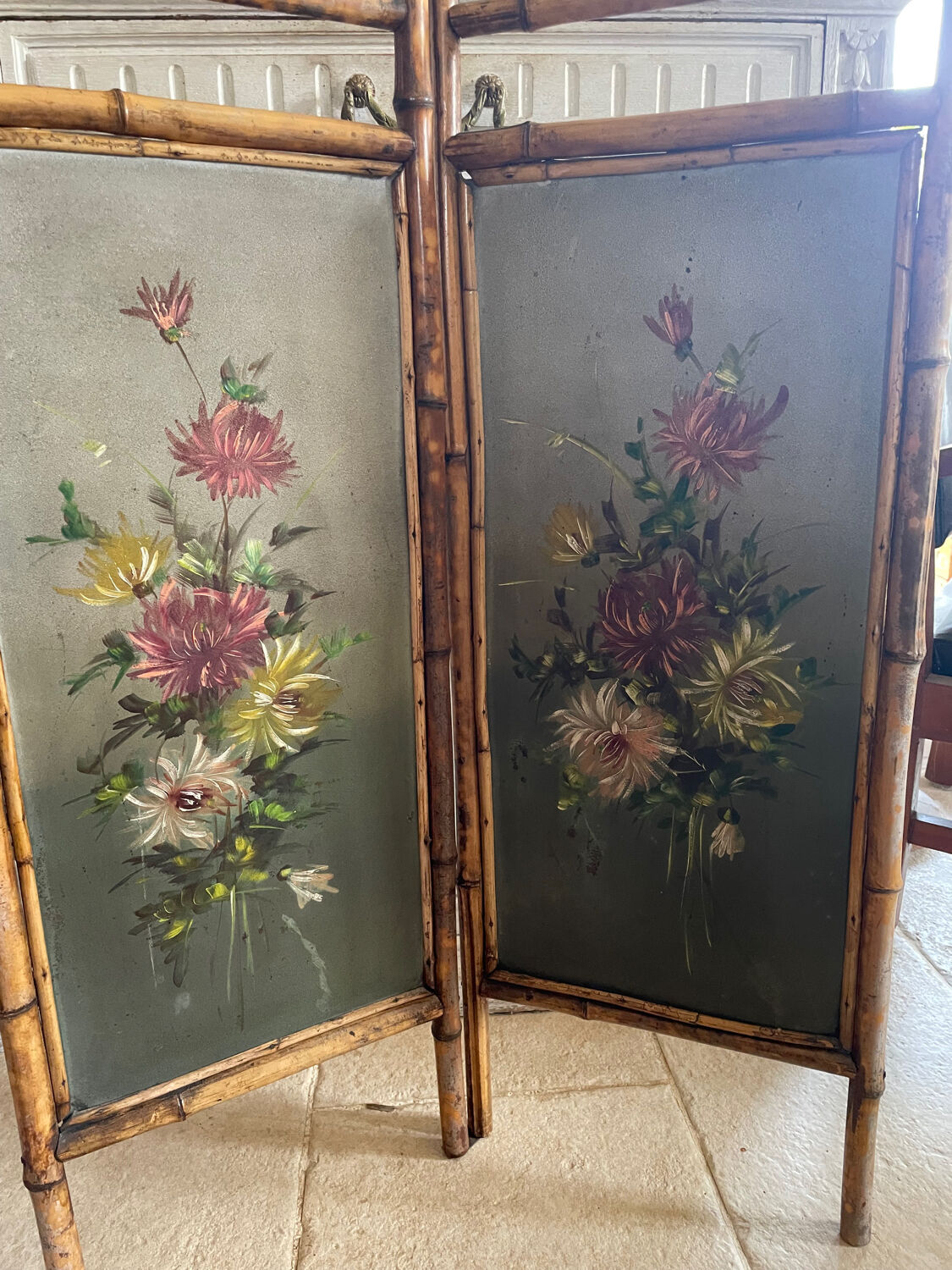 Old bamboo screen and painted sheet metal 82x60