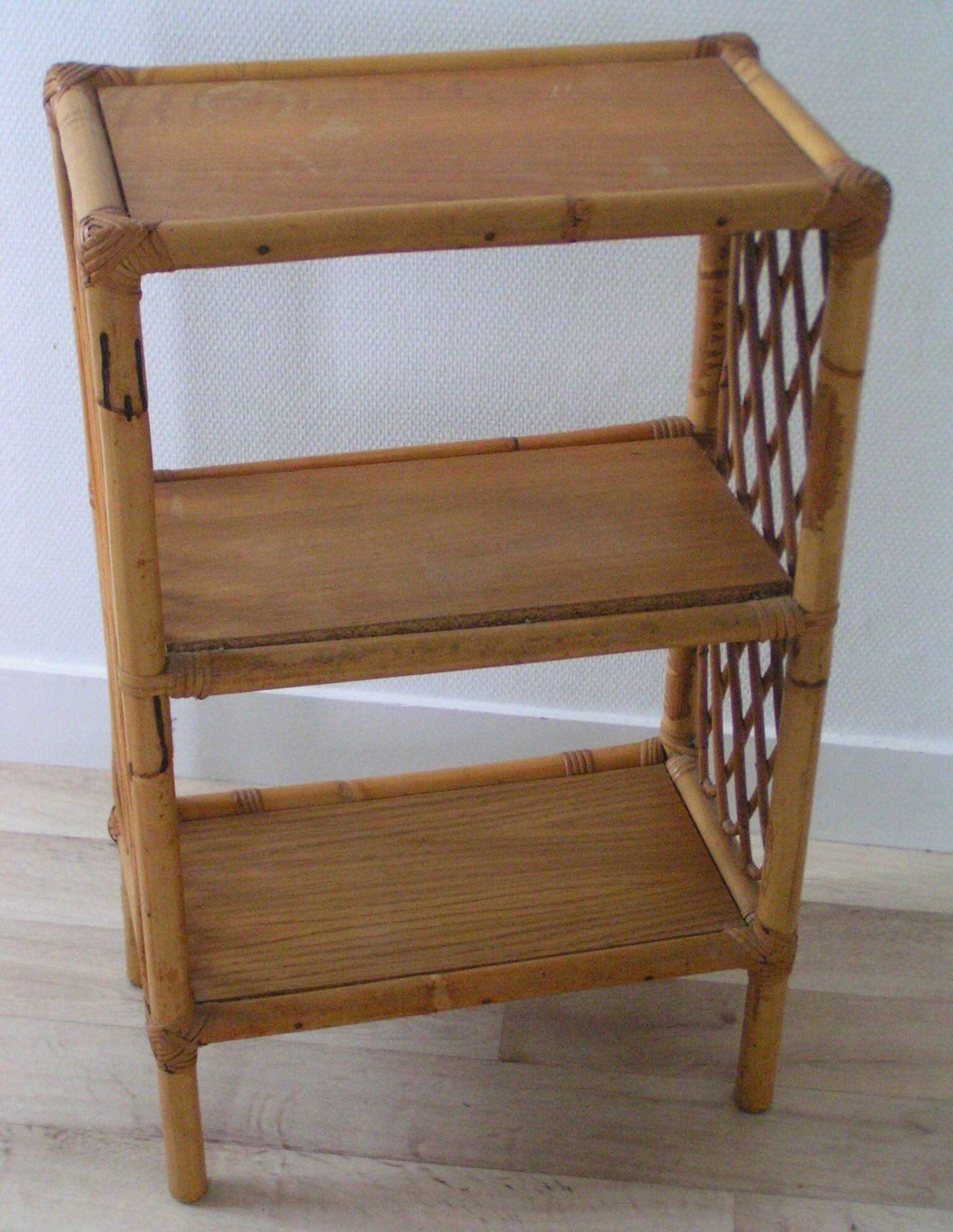 At ask sixties rattan shelf