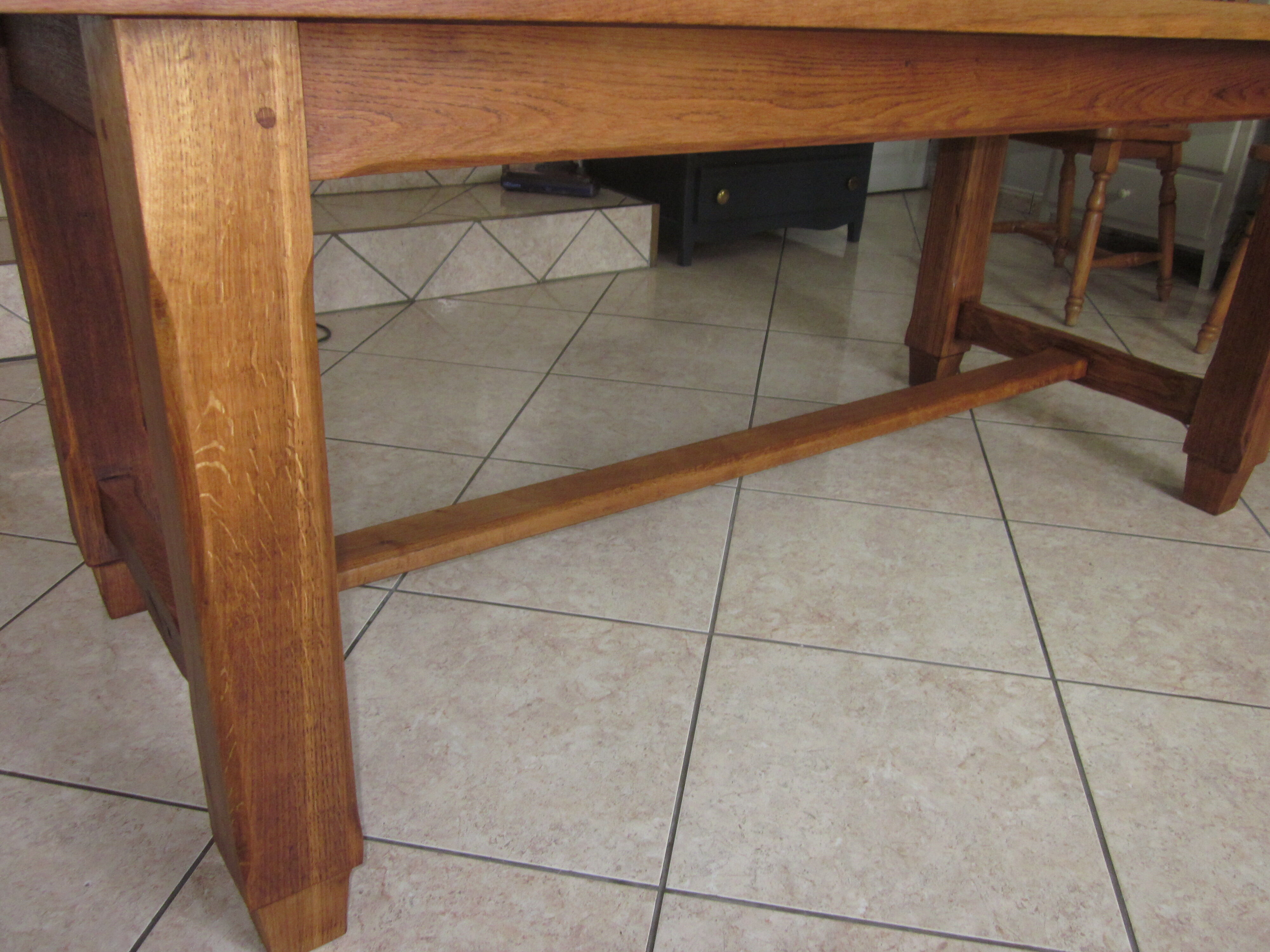 Farmhouse table in solid oak