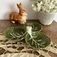 Plat serviteur en barbotine feuilles de chou