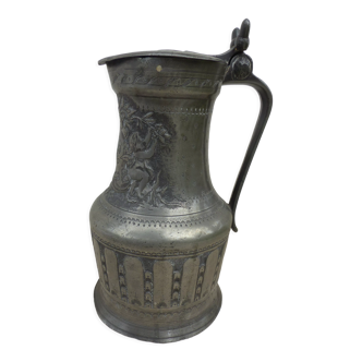 Tin ewer