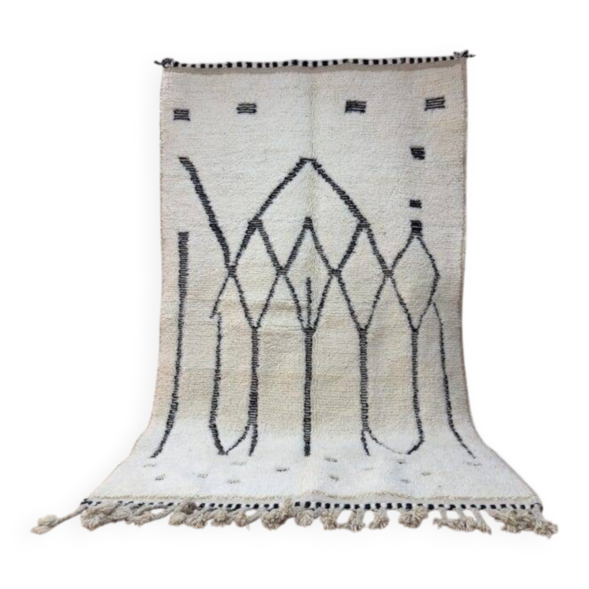 Decorated white Berber rug 270cm x 150cm