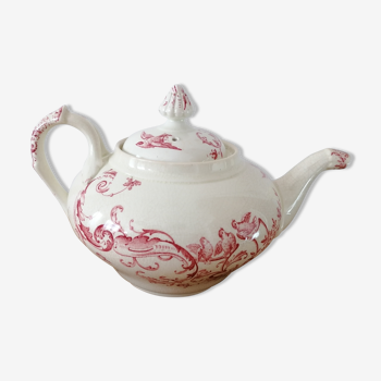 Earthenware teapot