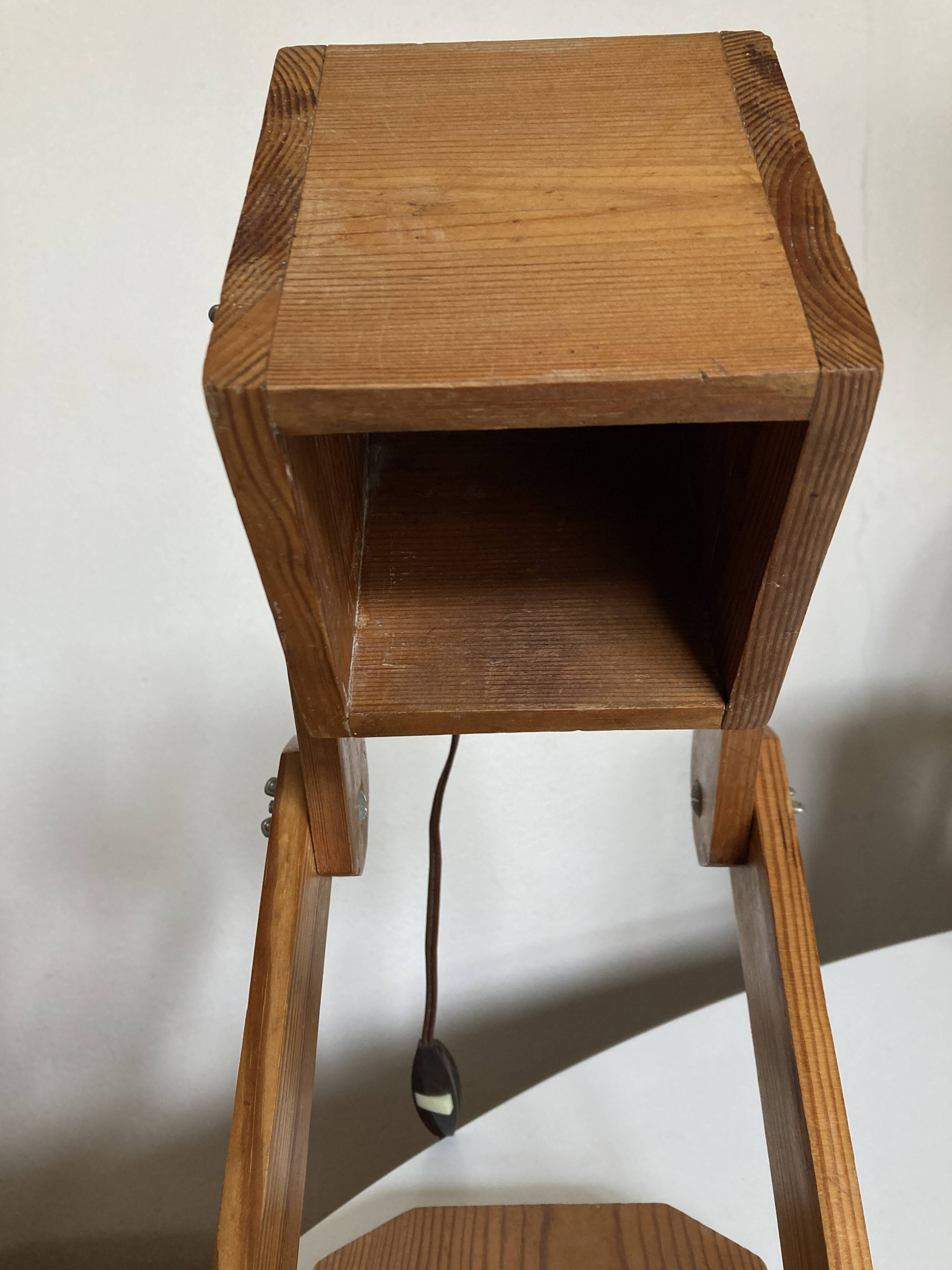 Articulated cocotte lamp in pine wood 1970