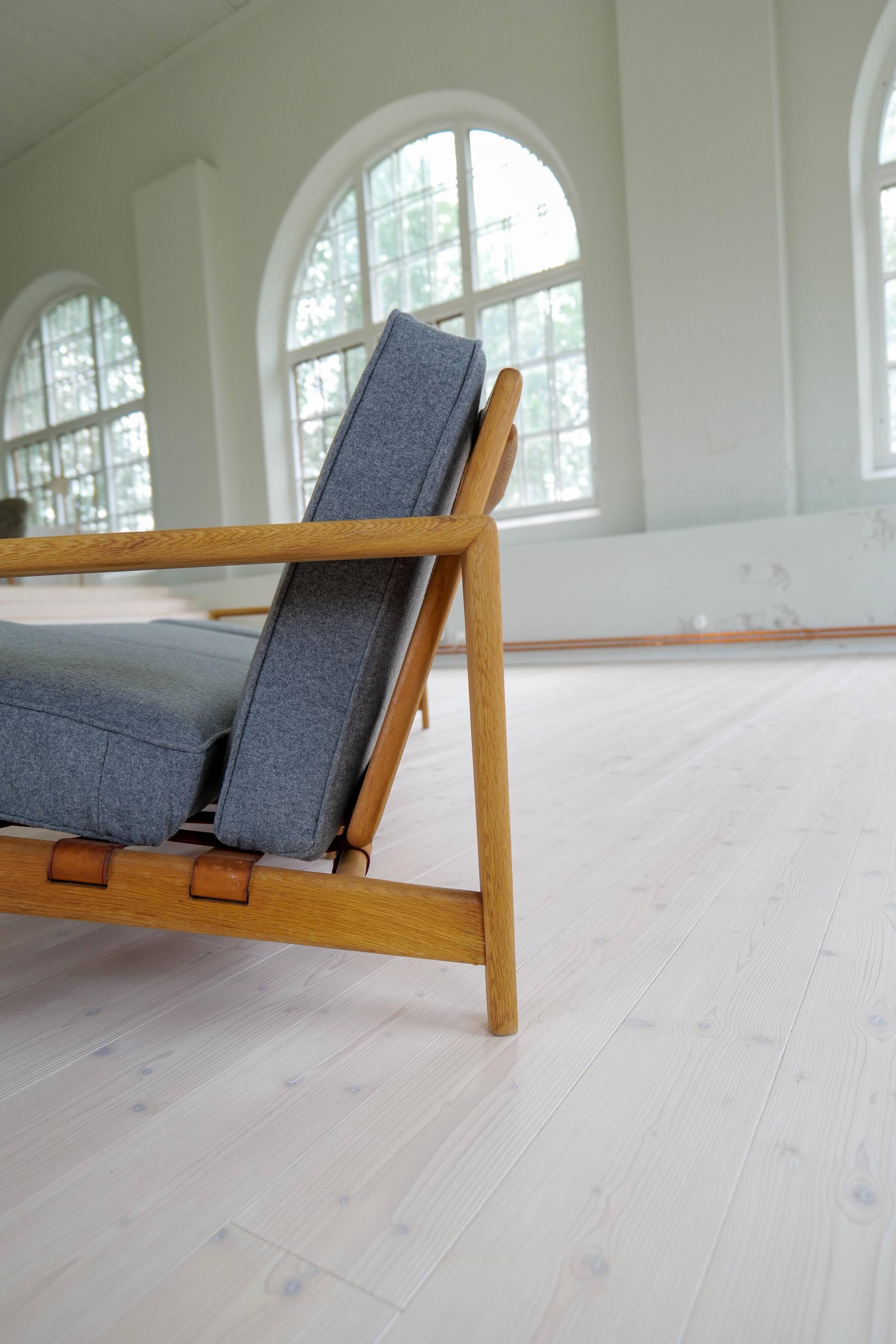 Large 1960s "Bodö" canapé in oak, leather and wool, Svante Skogh, Sweden