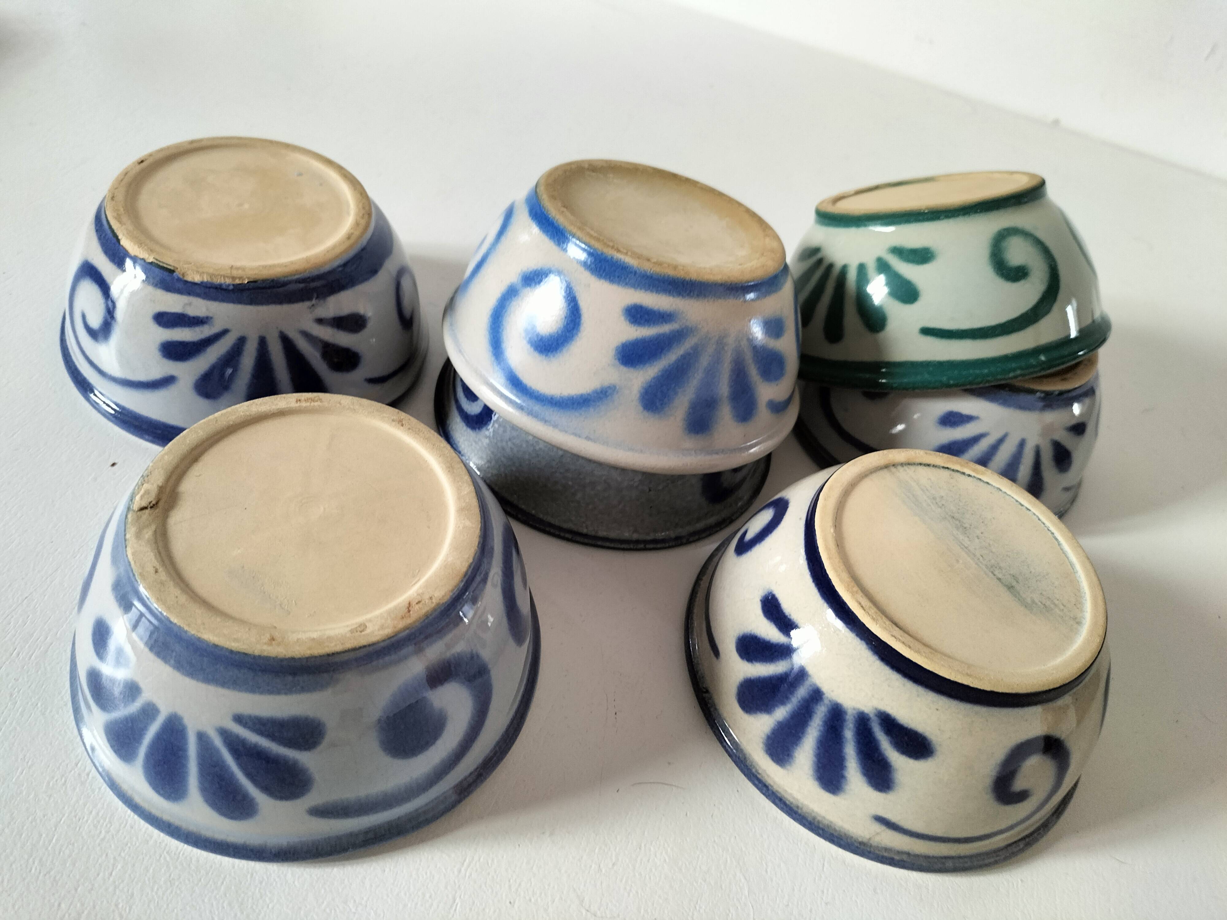 7 stoneware bowls with blue and green ocean-inspired decoration