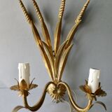 Pair of ear of wheat wall lights in gold metal, 1970s