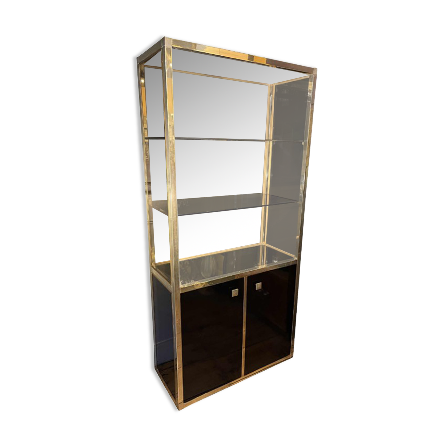 Hollywood Regency style bookcase shelf, gilded brass and black lacquered wood, 1970
